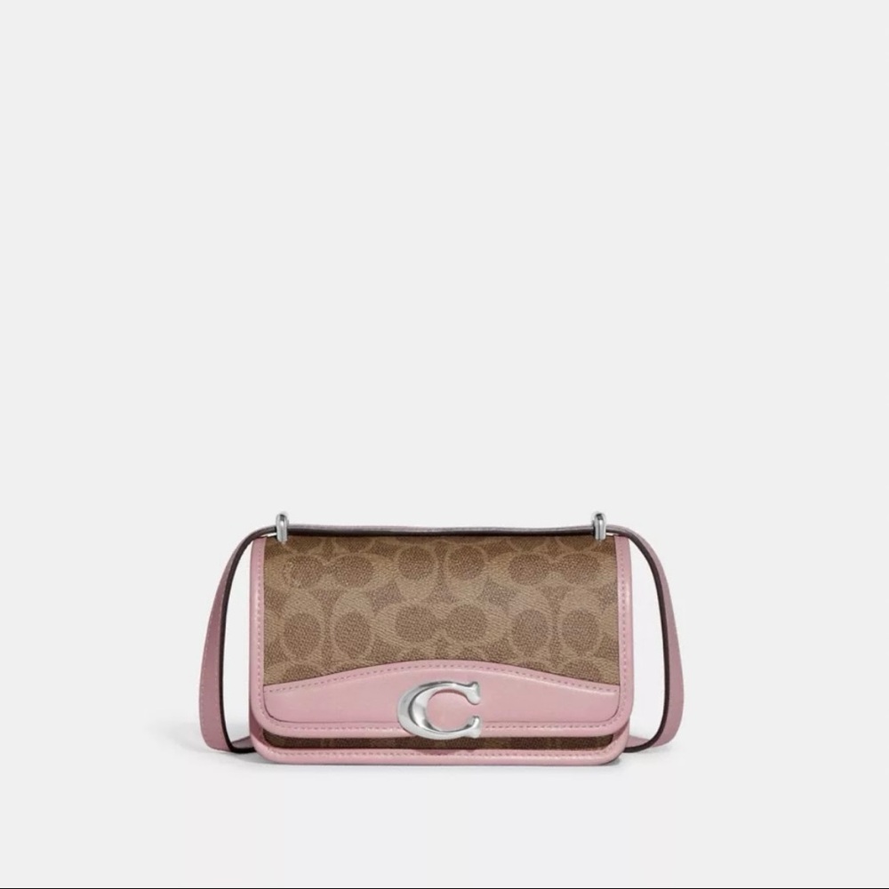 COACH Lunar New Year Bandit
Crossbody Bag Pink & Brown
Canvas with Rabbit Charm